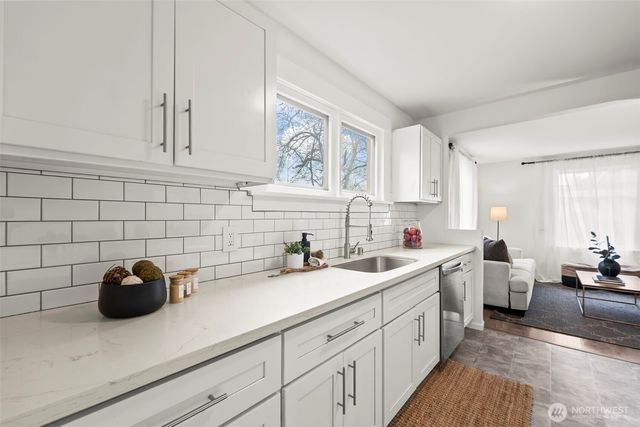 1502 S Anderson Street, Tacoma, WA 98405