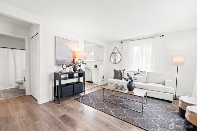 1502 S Anderson Street, Tacoma, WA 98405