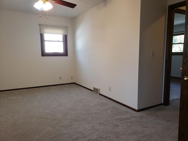 544 3rd Avenue NW, New Brighton, MN 55112