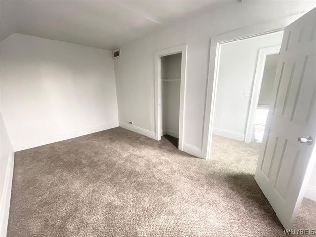 30 Poultney Avenue, Buffalo, NY 14215