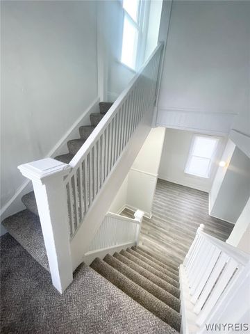 30 Poultney Avenue, Buffalo, NY 14215