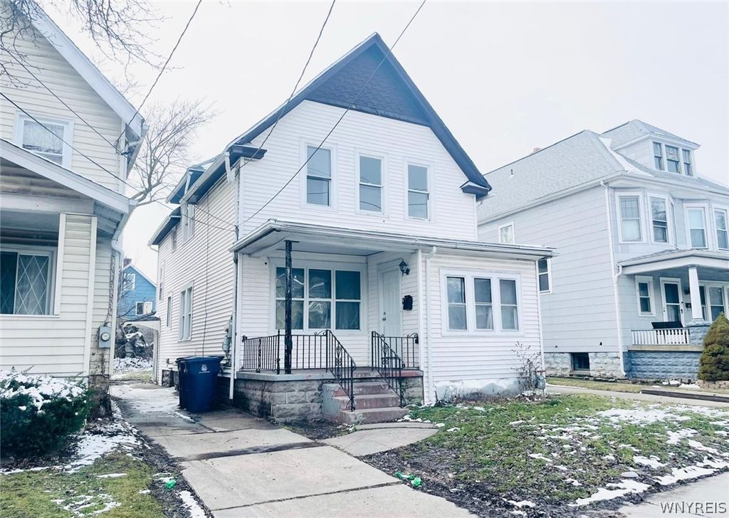 30 Poultney Avenue, Buffalo, NY 14215