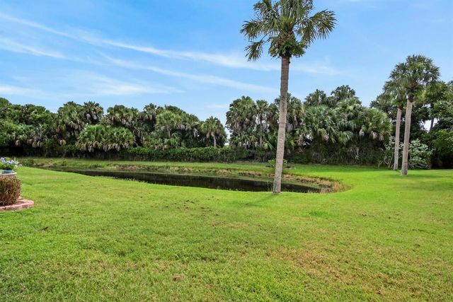948 Savannas Point Drive D, Fort Pierce, FL 34982