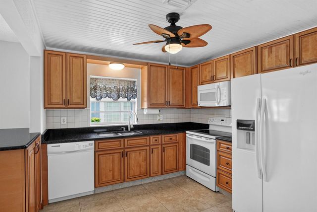 948 Savannas Point Drive D, Fort Pierce, FL 34982