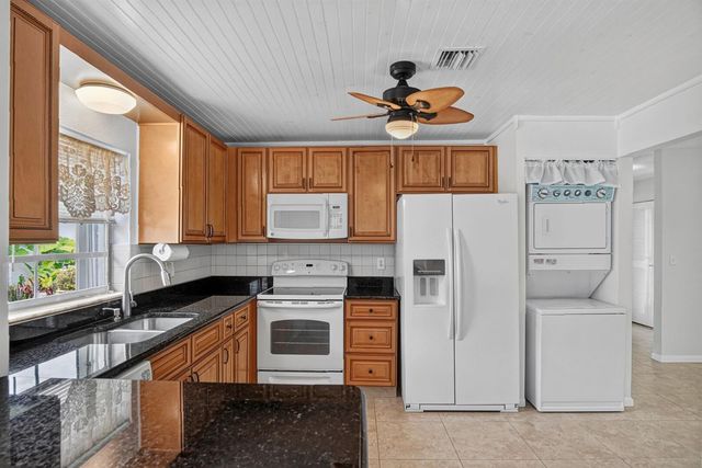 948 Savannas Point Drive D, Fort Pierce, FL 34982