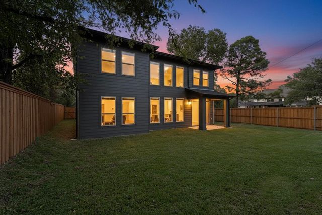 1828 Highland Drive E, Keller, TX 76262