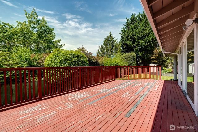 8808 NE 14th Street, Clyde Hill, WA 98004
