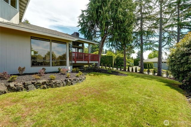 8808 NE 14th Street, Clyde Hill, WA 98004