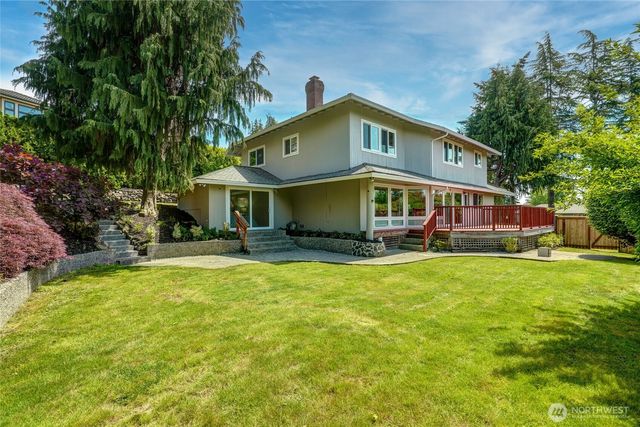 8808 NE 14th Street, Clyde Hill, WA 98004