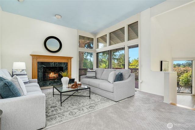 8808 NE 14th Street, Clyde Hill, WA 98004