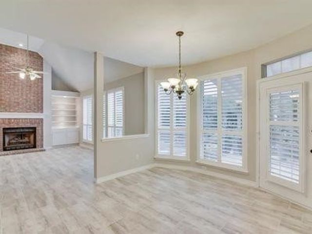 1081 Woodbriar Drive, Grapevine, TX 76051