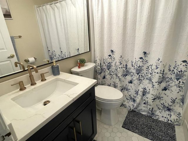 124 Sandy Lane, Royal Palm Beach, FL 33411