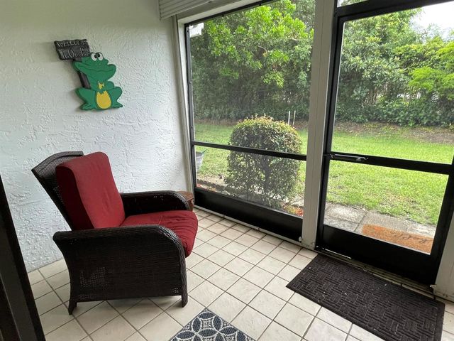 124 Sandy Lane, Royal Palm Beach, FL 33411