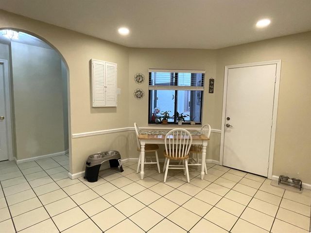 124 Sandy Lane, Royal Palm Beach, FL 33411