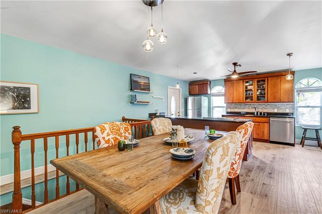 225 Nature View CT, Fort Myers Beach, FL 33931