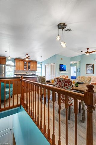 225 Nature View CT, Fort Myers Beach, FL 33931