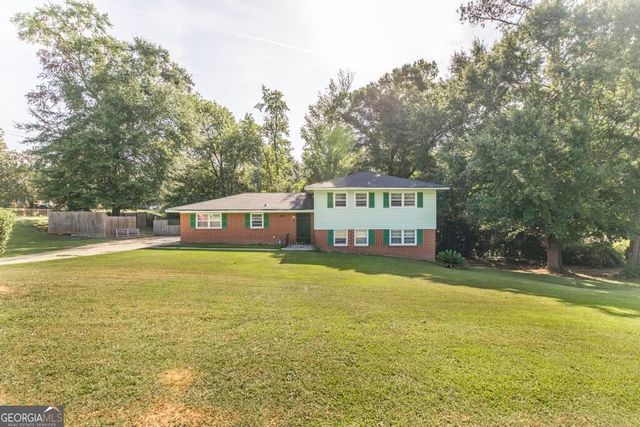 4404 Fairfax Drive, Macon, GA 31206