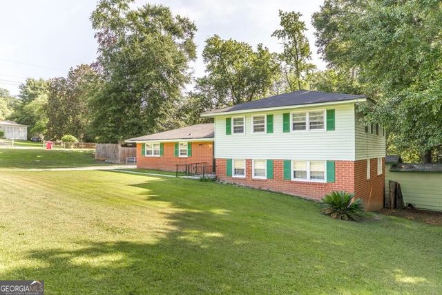 4404 Fairfax Drive, Macon, GA 31206