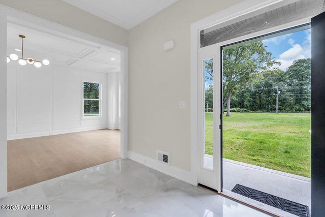 1656 N Bay Avenue, Toms River, NJ 08753