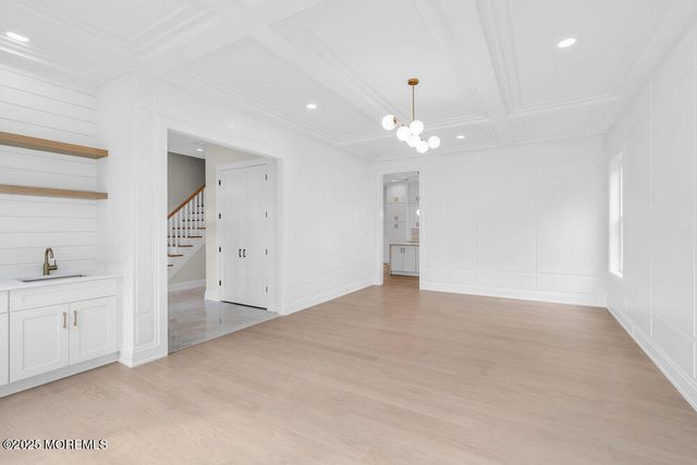 1656 N Bay Avenue, Toms River, NJ 08753