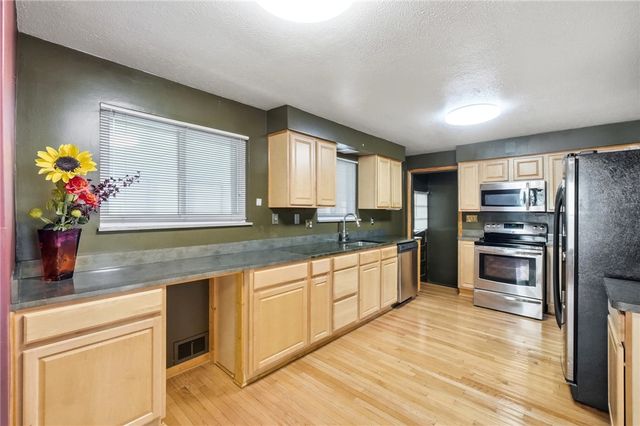 1217 Lincoln Park Boulevard, Kettering, OH 45429