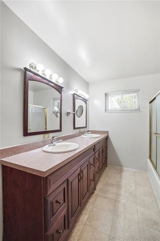 1217 Lincoln Park Boulevard, Kettering, OH 45429