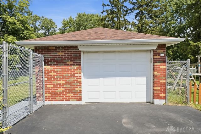 1217 Lincoln Park Boulevard, Kettering, OH 45429