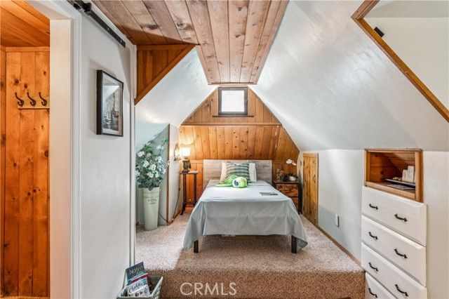27048 State Highway 189, Blue Jay, CA 92317