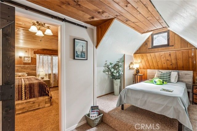 27048 State Highway 189, Blue Jay, CA 92317