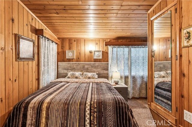 27048 State Highway 189, Blue Jay, CA 92317