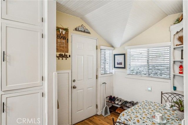 27048 State Highway 189, Blue Jay, CA 92317