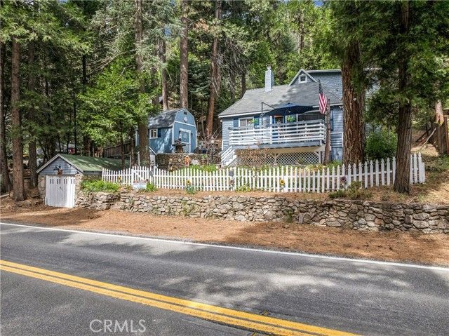 27048 State Highway 189, Blue Jay, CA 92317