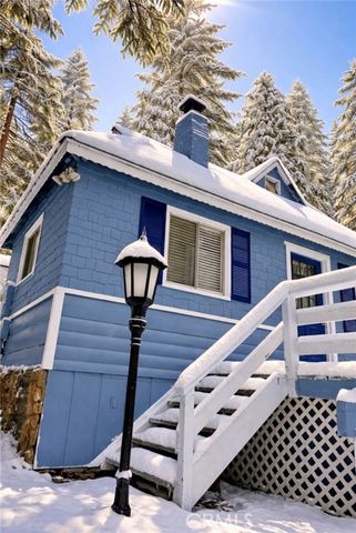 27048 State Highway 189, Blue Jay, CA 92317