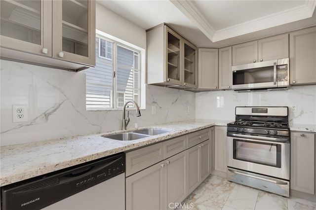 26119 Frampton F, Harbor City, CA 90710