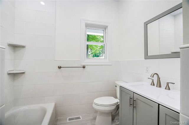 49 Rockledge Avenue 2, White Plains, NY 10601
