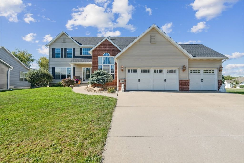 2140 Newcastle Road, Marion, IA 52302