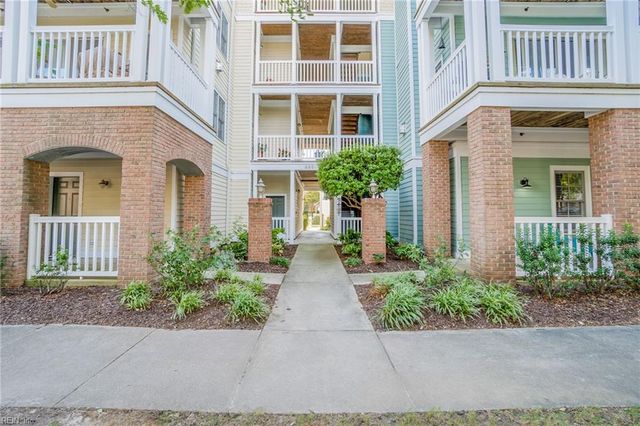8252 N View BLVD, Norfolk, VA 23518