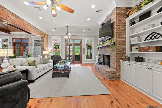41170 Halie Dr, Prairieville, LA 70769