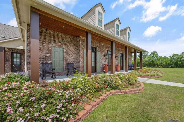41170 Halie Dr, Prairieville, LA 70769