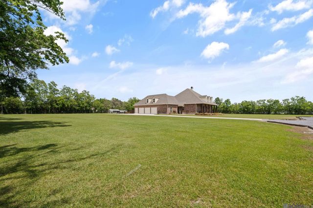 41170 Halie Dr, Prairieville, LA 70769