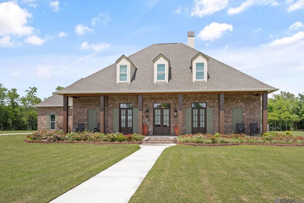 41170 Halie Dr, Prairieville, LA 70769