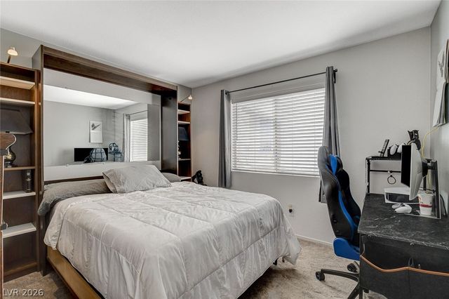 9736 Panorama Cliff Drive, Las Vegas, NV 89134