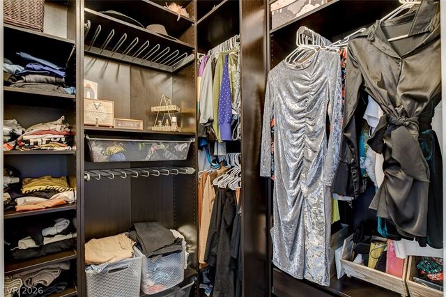 9736 Panorama Cliff Drive, Las Vegas, NV 89134