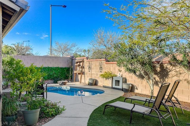 9736 Panorama Cliff Drive, Las Vegas, NV 89134