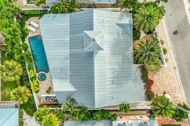 760 E RAILROAD AVENUE, Boca Grande, FL 33921