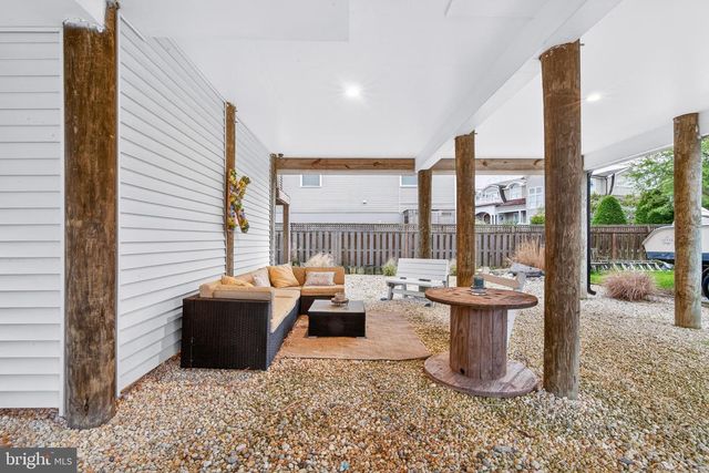 118 W DELAWARE, Long Beach Township, NJ 08008