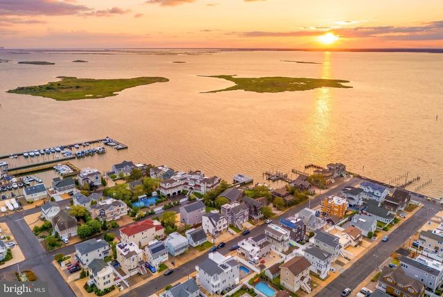 118 W DELAWARE, Long Beach Township, NJ 08008