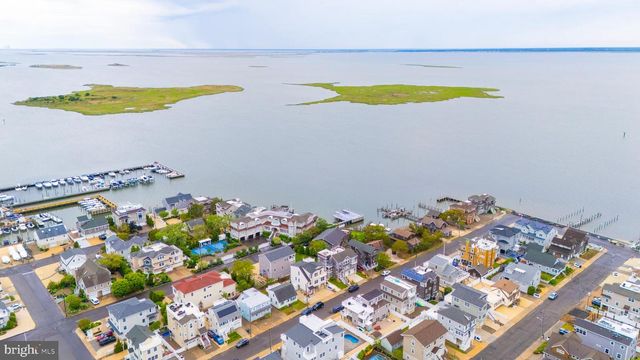 118 W DELAWARE, Long Beach Township, NJ 08008