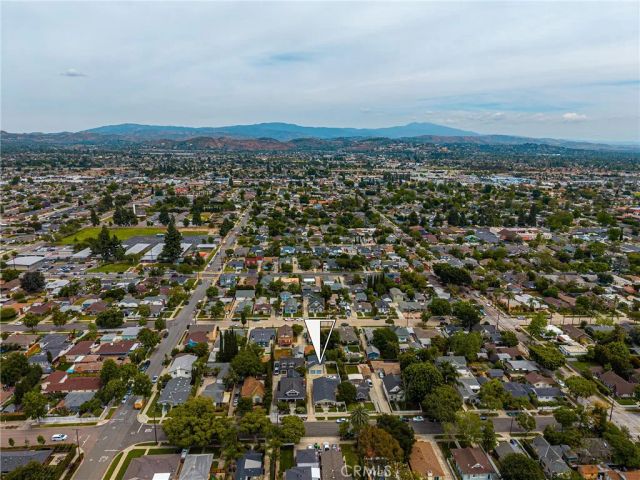 359 N Harwood, Orange, CA 92866