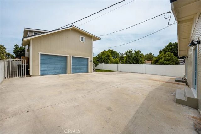 359 N Harwood, Orange, CA 92866